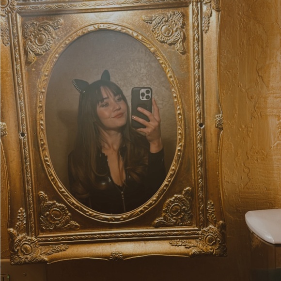 Cat women Halloween costume - Picture 2 of 6